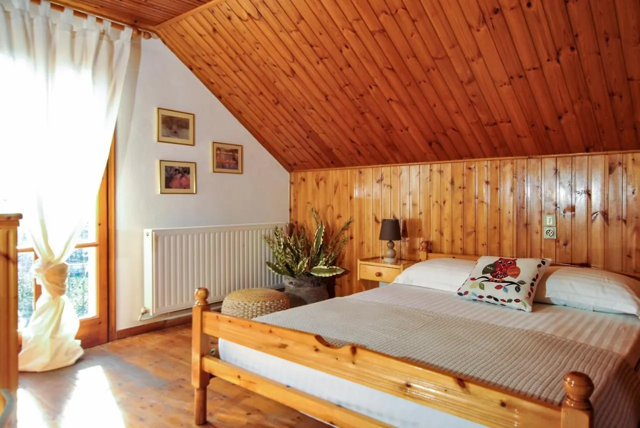 Apartment Ferienwohnung La Nonna Efrosini Anomeriá Griechenland