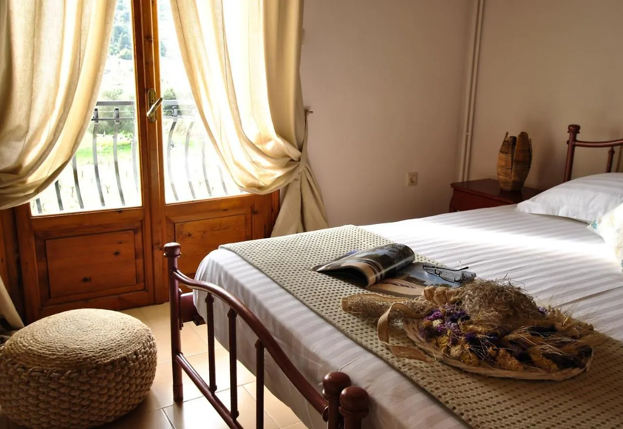 Apartamento La Nonna Efrosini Anomeriá 0*,